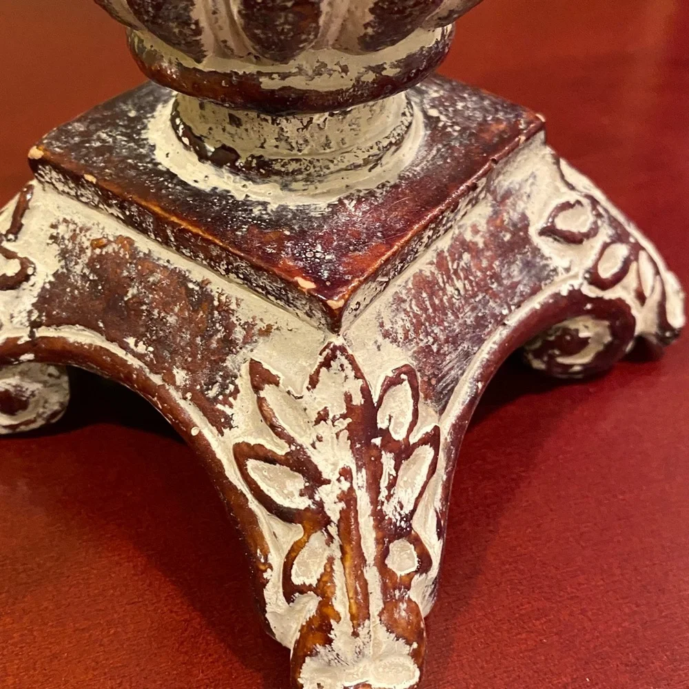 Southern Living Glass Vase with cream and Brown Accents